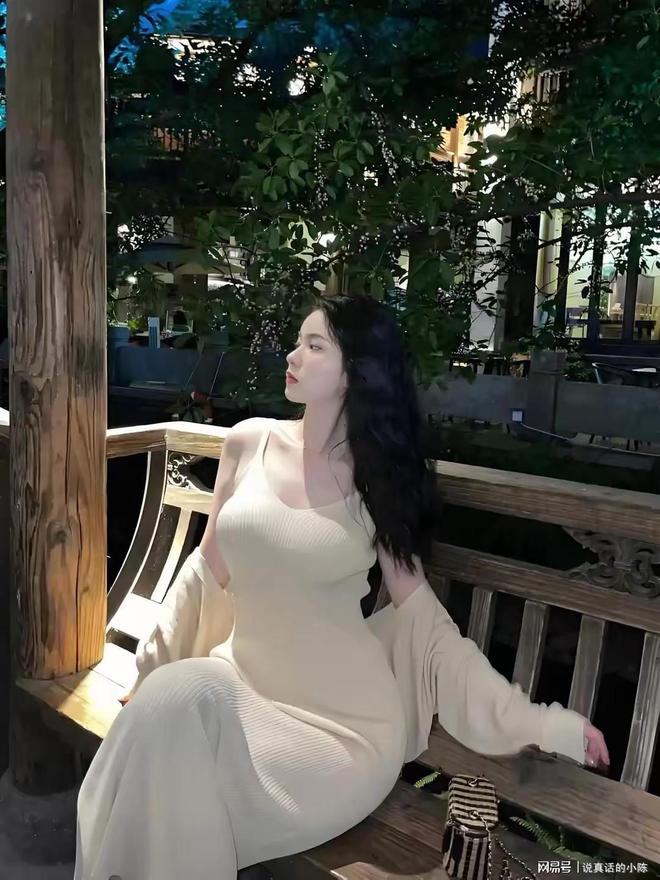样穿着谁看了不迷糊网友：顶不住麻将胡了2模拟器人间水蜜桃这(图4)